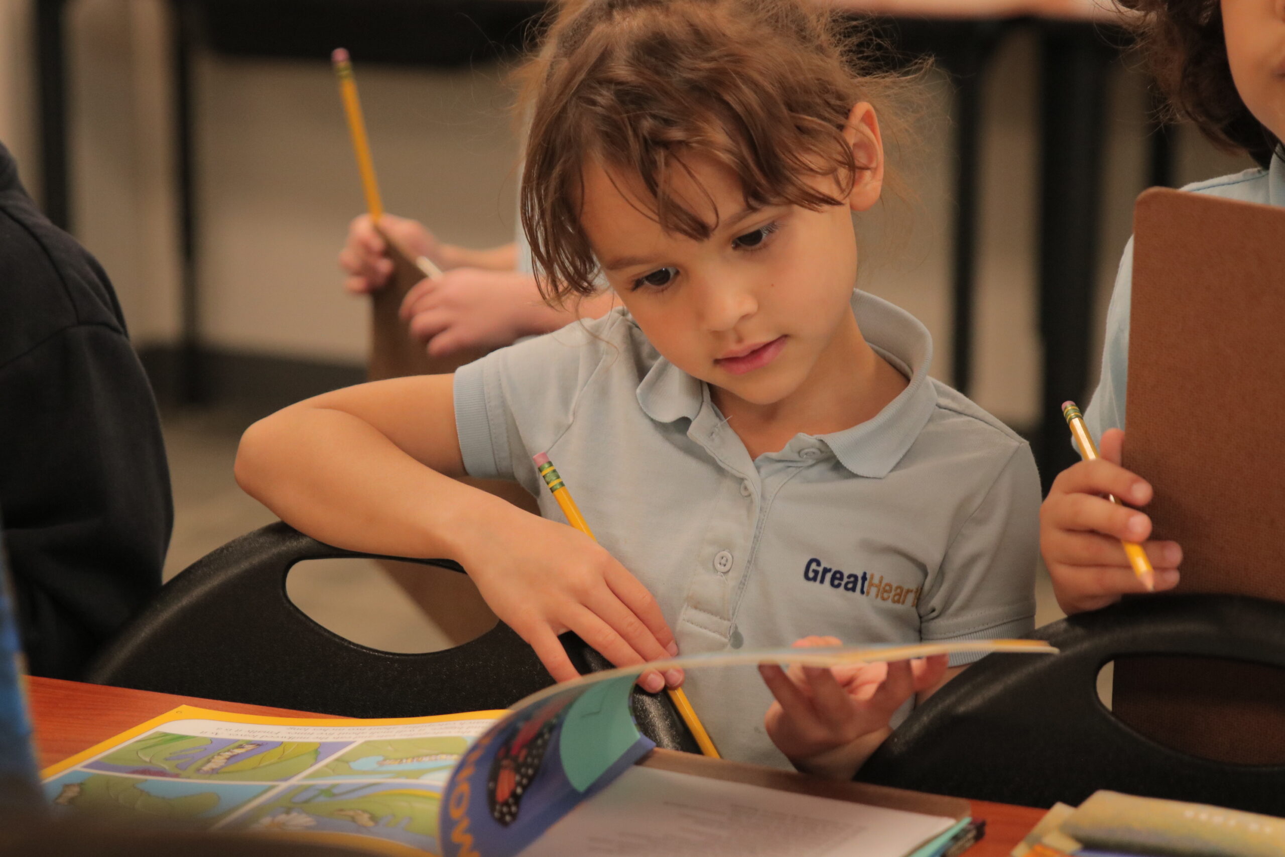 Bilingual ESL Great Hearts Western Hills Serving Grades K 9 Bilingual ESL Great Hearts Western Hills Serving Grades K 9